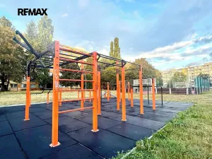Prodej bytu 3+1, Praha - Prosek, Veltruská, 58 m2