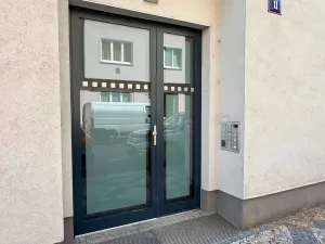 Pronájem bytu 1+kk, Praha - Smíchov, Pod Barvířkou, 48 m2