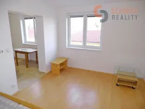 Pronájem bytu 1+1, Břeclav, Kpt. Jaroše, 37 m2
