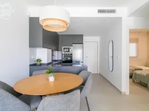 Prodej bytu 4+kk, Torrevieja, Alicante, Španělsko, 96 m2
