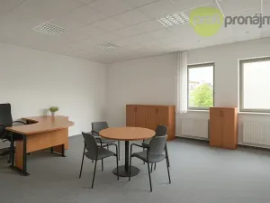Pronájem kanceláře, Nový Jičín, Štefánikova, 78 m2