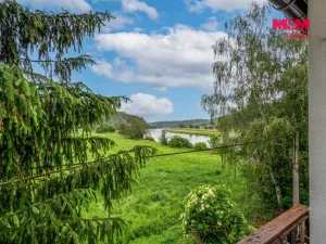 Prodej rodinného domu, Dolany nad Vltavou - Dolany, K Jezu, 370 m2