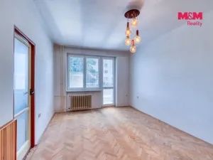 Prodej bytu 3+1, Nýrsko, Sídliště I, 56 m2