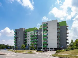 Prodej bytu 4+kk, Praha - Horní Měcholupy, Hornoměcholupská, 146 m2