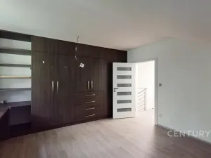 Prodej rodinného domu, Ivaň, 319 m2