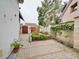 Prodej rodinného domu, Hovorčovice, Stará náves, 118 m2