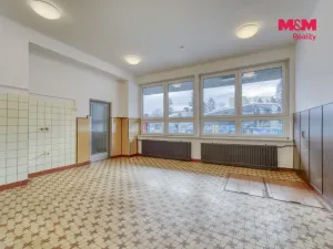 Pronájem obchodního prostoru, Klatovy - Klatovy III, Nádražní, 38 m2
