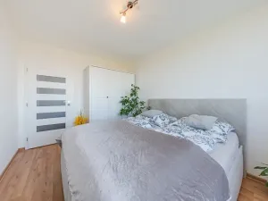 Prodej bytu 3+1, Nové Strašecí, Žižkovo náměstí, 70 m2