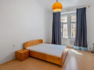 Prodej bytu 3+1, Praha - Malá Strana, Petřínská, 76 m2