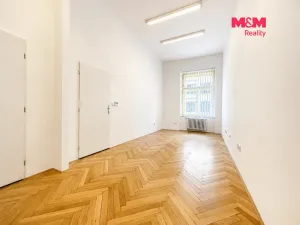 Pronájem kanceláře, Praha - Vinohrady, náměstí Míru, 92 m2