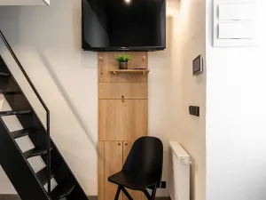 Prodej bytu 1+kk, Praha - Karlín, Prvního pluku, 21 m2