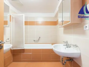 Pronájem bytu 3+kk, Praha - Háje, Tatarkova, 111 m2