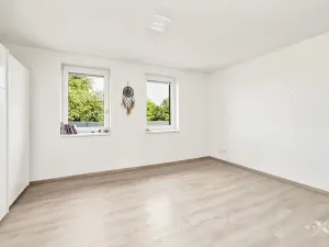 Prodej rodinného domu, Postřižín, Lišková, 150 m2