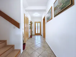 Prodej rodinného domu, Nový Vestec, U Tří Cest, 224 m2
