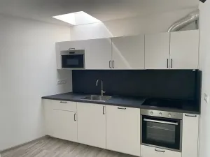 Pronájem bytu 3+1, Praha - Žižkov, Sabinova, 70 m2