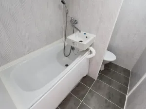 Pronájem bytu 1+1, Chomutov, Jirkovská, 35 m2
