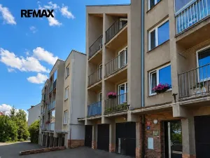 Pronájem garáže, Praha - Hlubočepy, Slivenecká, 14 m2
