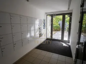 Prodej bytu 2+kk, Praha - Čakovice, Rýnská, 60 m2