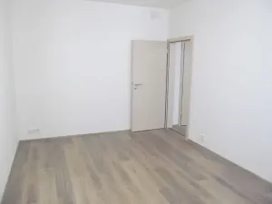 Prodej kanceláře, Praha - Vysočany, Čerpadlová, 57 m2