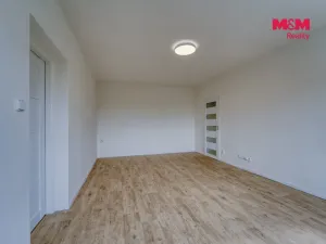 Pronájem bytu 2+1, Plzeň - Lobzy, Rokycanská, 57 m2