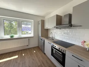 Pronájem bytu 2+kk, Brno, Černohorská, 48 m2