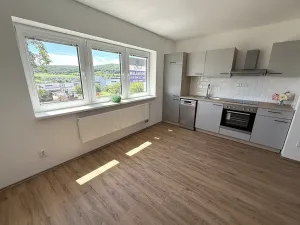 Pronájem bytu 2+kk, Brno, Černohorská, 48 m2