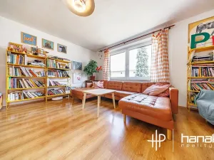 Prodej rodinného domu, Hradčany, 243 m2