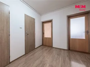 Prodej bytu 3+1, Praha, Neustupného, 81 m2