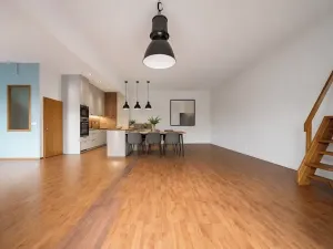Prodej atypického bytu, Brno, Zábrdovická, 107 m2