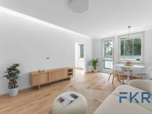 Prodej bytu 3+1, Praha - Háje, Matúškova, 73 m2