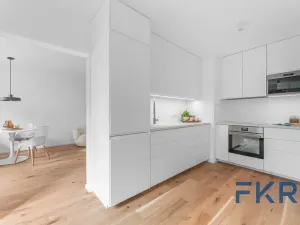 Prodej bytu 3+1, Praha - Háje, Matúškova, 73 m2