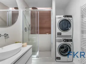 Prodej bytu 3+1, Praha - Háje, Matúškova, 73 m2