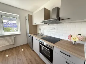 Pronájem bytu 2+kk, Brno - Ivanovice, Hřebíčková, 48 m2