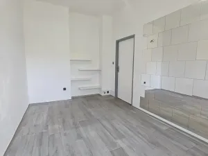 Pronájem bytu 2+1, Vsetín, Na Kamencoch, 56 m2
