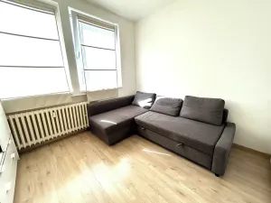 Pronájem bytu 1+kk, Praha - Jinonice, Peroutkova, 18 m2