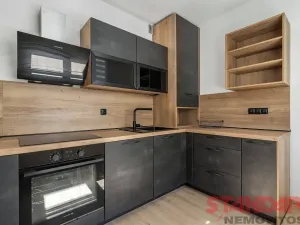 Prodej bytu 2+kk, Přeštice, Na Chmelnicích, 52 m2