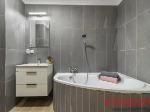 Prodej bytu 2+kk, Přeštice, Na Chmelnicích, 52 m2