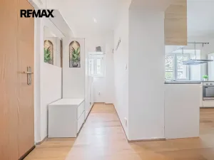 Prodej bytu 2+kk, Hostivice, Čsl. armády, 43 m2