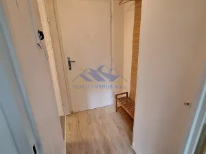 Pronájem bytu 2+kk, Klatovy, Pod Hůrkou, 37 m2