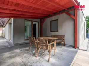 Prodej rodinného domu, Černovice, 140 m2