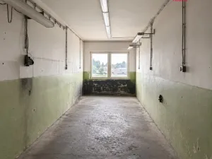 Pronájem kanceláře, Moravany - Platěnice, 139 m2