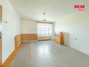 Prodej rodinného domu, Černuc, 185 m2