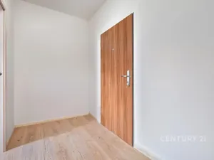 Prodej bytu 1+kk, Praha - Hlubočepy, Fabiánové, 31 m2