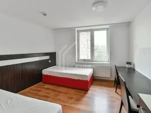 Prodej atypického bytu, Praha - Suchdol, Suchdolské náměstí, 23 m2