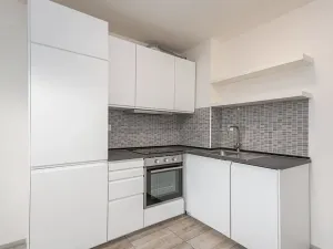 Pronájem bytu 3+1, Praha - Vršovice, Rostovská, 80 m2