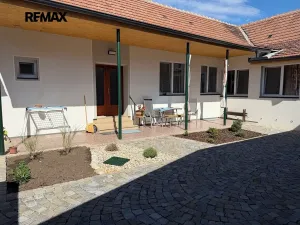 Pronájem rodinného domu, Hovorany, 100 m2