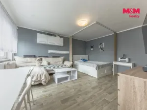 Prodej bytu 3+1, Mělník, Dykova, 74 m2
