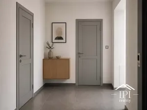 Pronájem bytu 2+kk, Praha - Holešovice, Veverkova, 55 m2