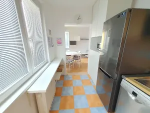 Pronájem bytu 2+1, Praha - Záběhlice, Sasanková, 52 m2