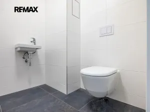 Prodej bytu 2+kk, Praha - Strašnice, Limuzská, 52 m2